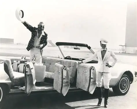 Donald Pleasence in the BD records limousine.