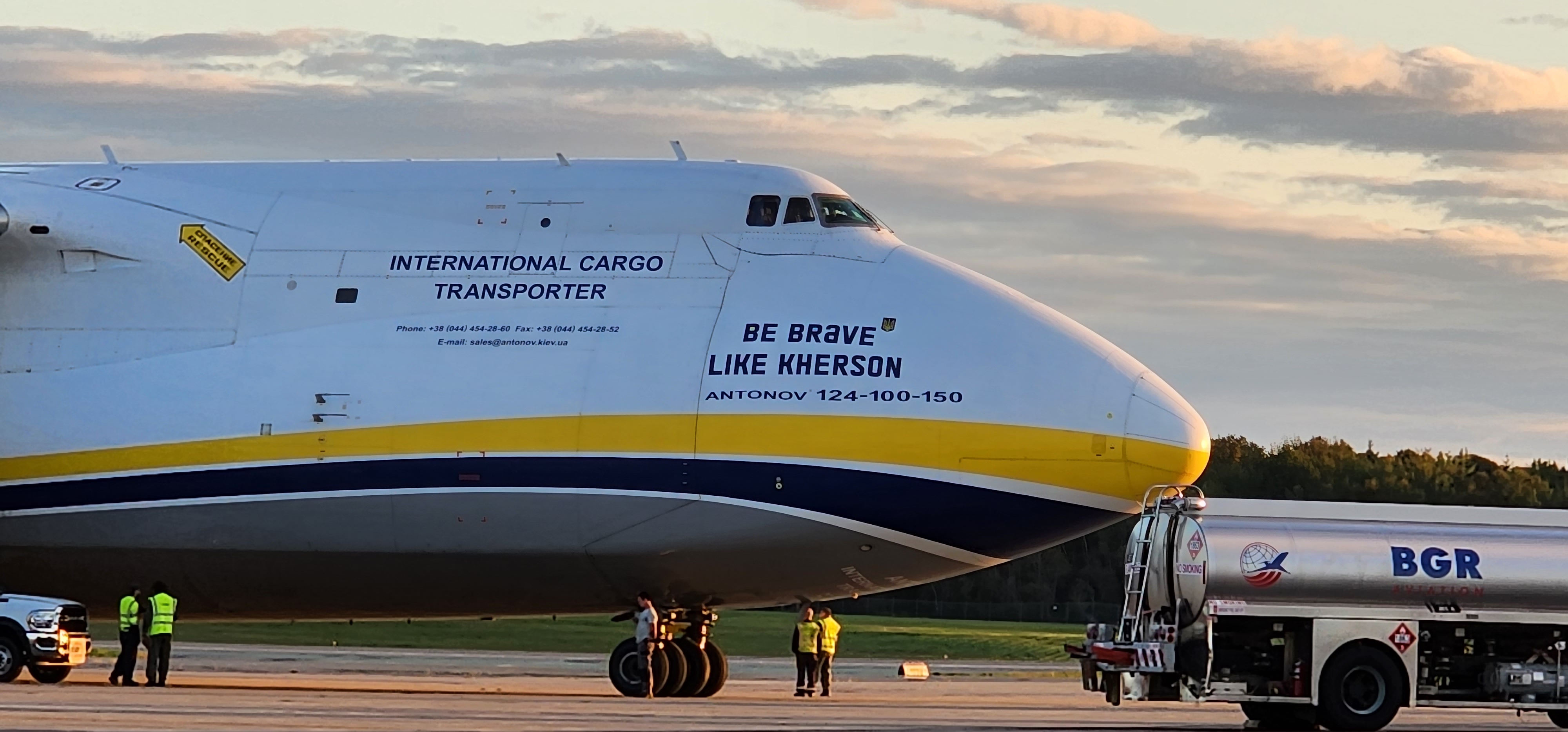 Antonov AN124